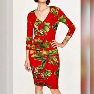 Tropical Print Dress with Ruching - M